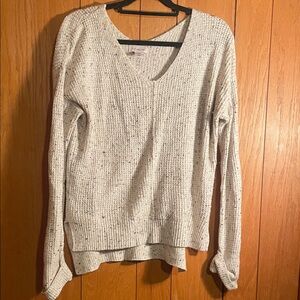Lightweight sweater
